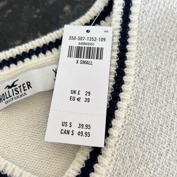 Hollister Patterned Crop Sweater Vest. Size XS. - Picture 7 of 7